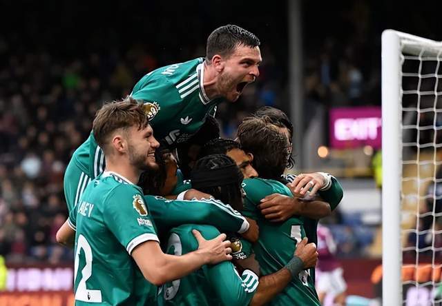 江南体育网页版-今晚11点利物浦迎战倒数第2:剑指7连杀 锋霸回归冲击10球