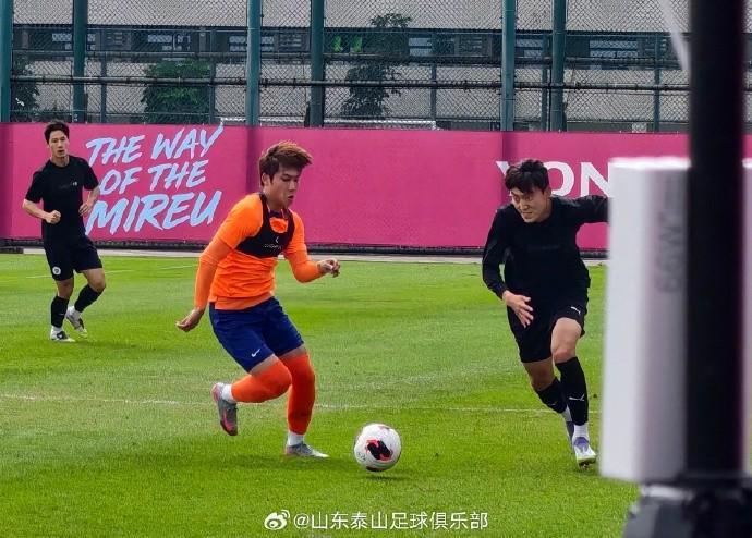 江南体育-山东泰山热身赛1-5不敌K2新军龙仁,泰山球员以年轻队员为主