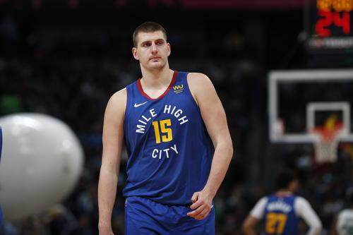 江南体育官网-【观察】揽获三项个人大奖 2014届新秀迎来集体爆发